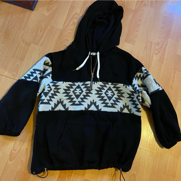 Cold Cactus black and white Aztec hoodie - Picture 1 of 3